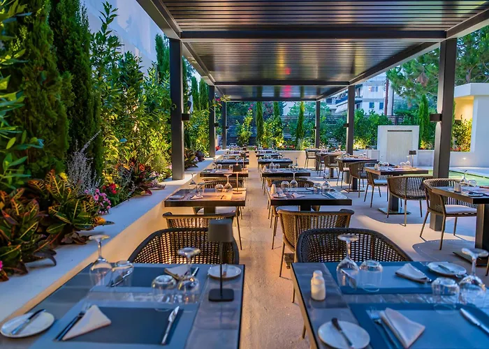 Divani Apollon Suites